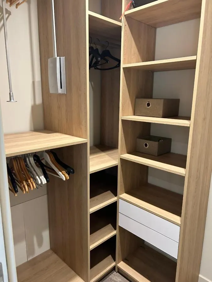 Standing Vieux Port 110 M2, Marseille Apartment